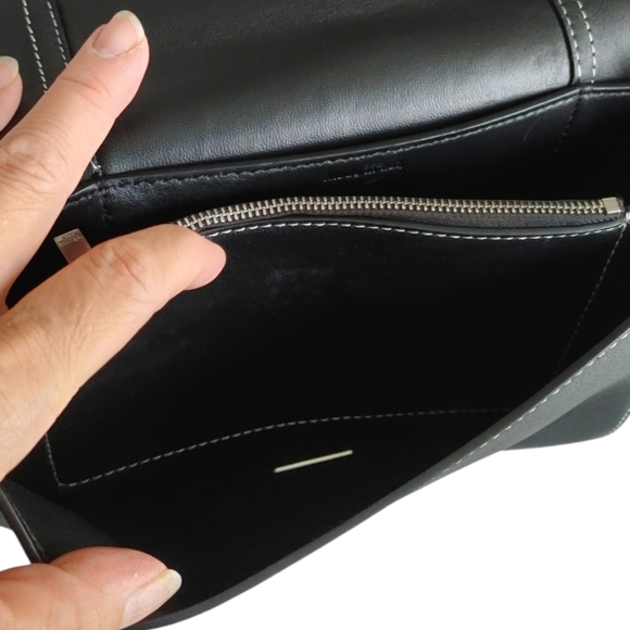 Celine Frame Black & White Leather Crossbody Bag - Picture 7 of 16